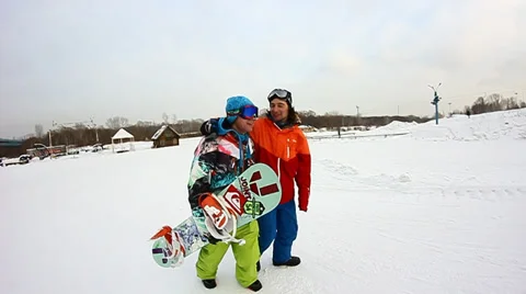Snowboarder goes down the slope Video stock 36229767