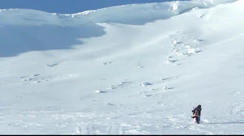 Snowboarder hike up Stock Footage 23151858