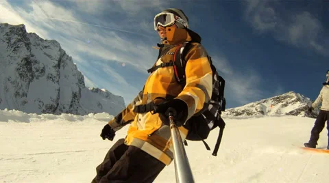 Snowboarding downhill Stock Footage 3151544