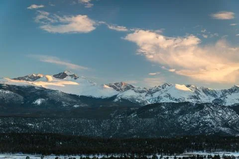 Snowcapped mountains during a sunset. Foto stock