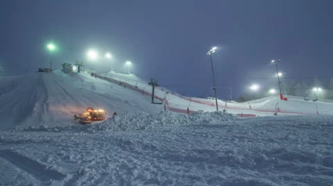 Snowcat forms bigair timelapse Stock Footage 47502211