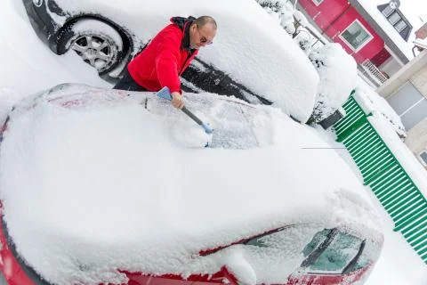 Snowed car Stock Photos