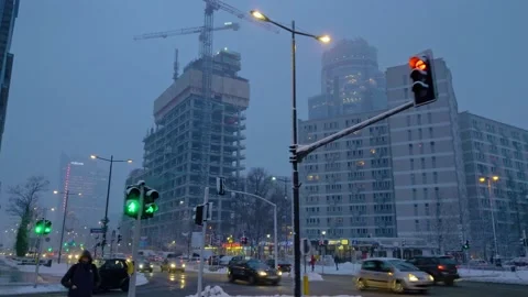 Snowfall in a city center Stock Footage 149080940