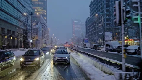 Snowfall in a city center Video stock 149153280