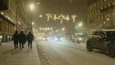 Snowfall in the city, winter Stock Footage 223760791