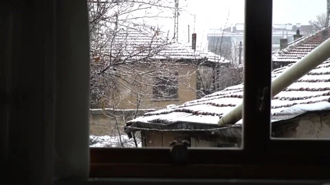 Snowfall continues Stock Footage 167186960