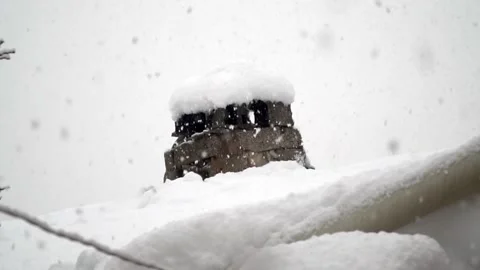 Snowfall continues Video stock 169371536