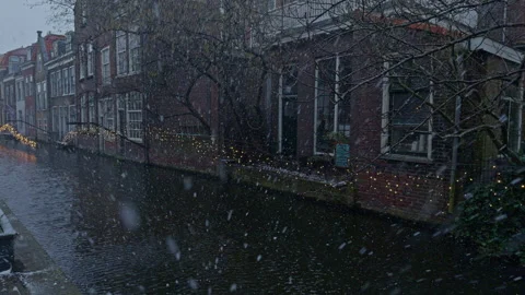Snowfall in the Dutch city Stock Footage 329467842