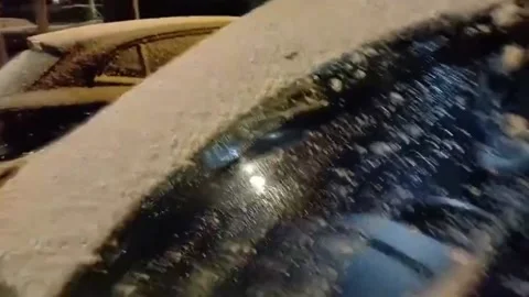 Snowfall keeps Madrid, nine regions under yellow alert, Madrid, ES - 05 Jan 2026 Stock Footage 325698404