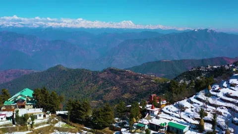 Snowfall in Mussoorie, India Stock Footage 192368166