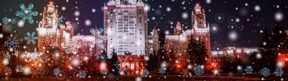 Snowflake New Year winter pattern on blurred defocused background of night ca Stockfoto's