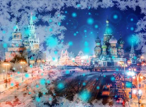 Snowflake New Year winter pattern with white bokeh and spots on blurred defoc Foto stock