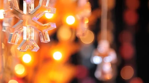 Snowflakes on a background of garlands. Vidéo 45416618