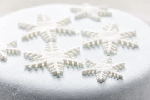 Snowflakes on the blue cake Foto stock