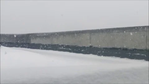 Snowing 스톡 동영상 103799229