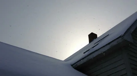Snowing over House Vidéo 22607489