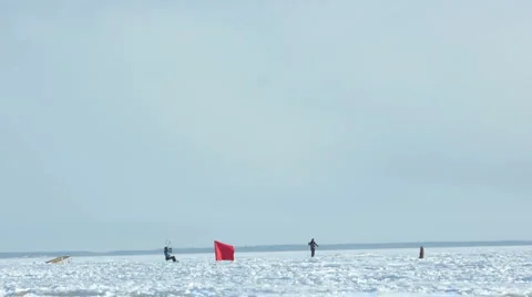 Snowkiting jumping slow motion 100 fps video Video stock 5505257