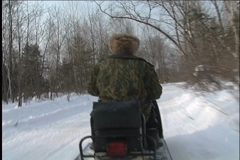 Snowmobile, winter, evening 스톡 동영상 943915