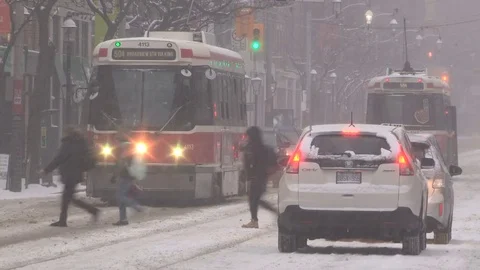 Snowstorm in downtown Toronto Stock Footage 72652714