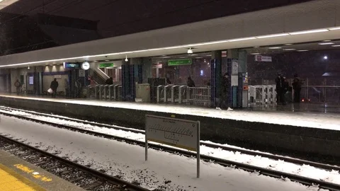 Snowstorm in Istanbul 스톡 동영상 81546452