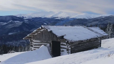 Snowstorm in winter mountains Stock-Footage 82540237