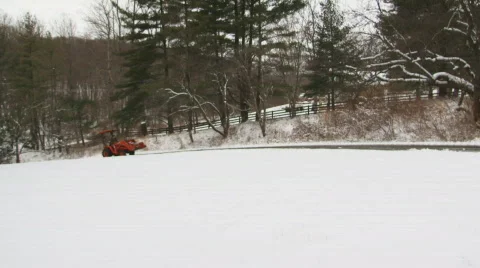SnowTractor4 Video stock 335567