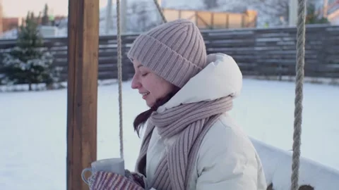 Snowy day Video stock 242922506