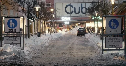 Snowy Flensburg 動画素材 86883800