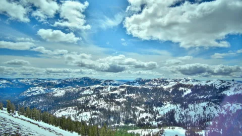 Snowy mountains timelapse Stockbeeldmateriaal 251840626