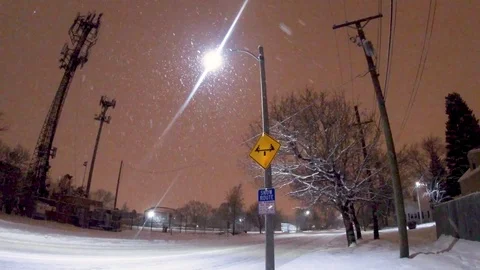 Snowy night in Chicago Video stock 101928147