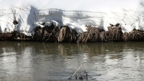 Snowy river shore Stock Footage 98484681