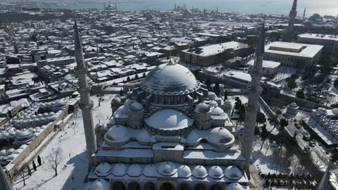 Snowy view from Sultanahmet Mosque Stock Footage 148730146