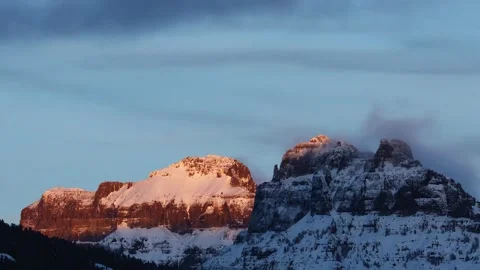 Snowy Yellowstone Landscape Stock-Footage 202108403