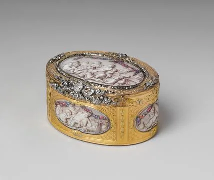 Snuffbox with six scenes of putti at play ca. 176162 Jean Georges (or Georg.. Stock Photos