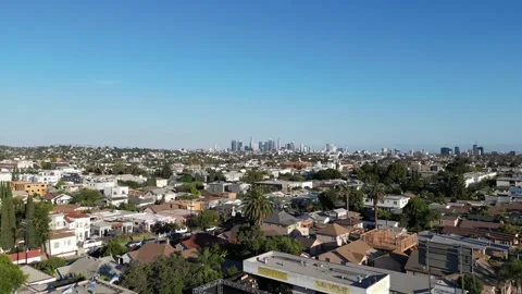Soaring Over Elysian Heights A Journey to Downtown Los Angeles Skyline Vídeo Stock 240252907