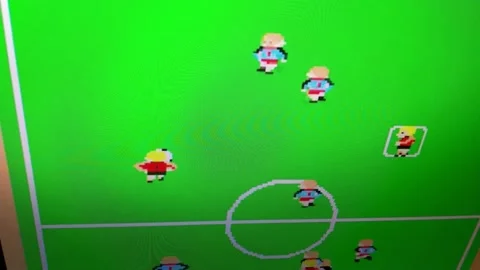Soccer arcade game on the computer screen. arcade game of football. Vidéo 226990122