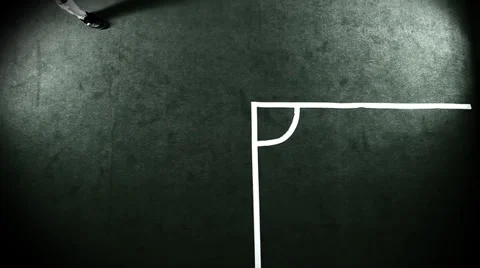 Soccer player prepares for a corner kick, then kicks the ball Vídeo Stock 33836128