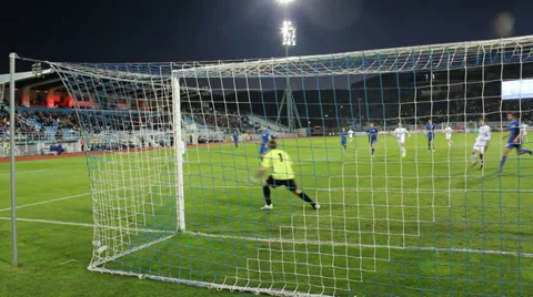 Soccer player shot over the post 스톡 동영상 37252315