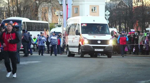Sochi2014 Olympic torch relay procession on street of Petrozavodsk Stock Footage 32932164