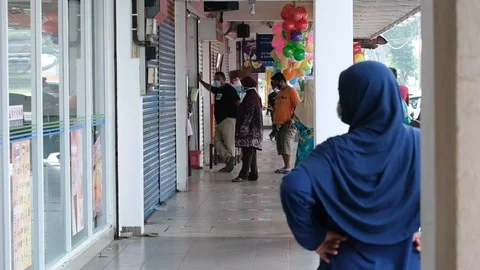 Social Distancing Stock Footage 128616896