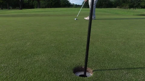 Social Distancing Golf 3 動画素材 134615595