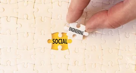 Social engineering words symbol. Concept words Social engineering on beauti.. Stock Photos