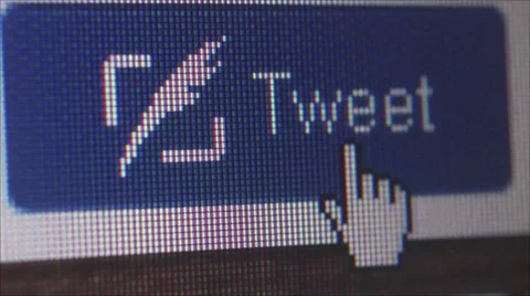 Social Media Macro Close Up: Static ECU clicking Tweet button 스톡 동영상 49367943