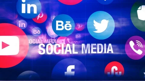 Social media moving in group loop 動画素材 74692383