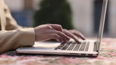Social network, freelancer working, keyboard in cafe, Stock-Footage 245589462