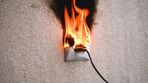 The socket and plug of the electrical wire light up 스톡 동영상 147321672