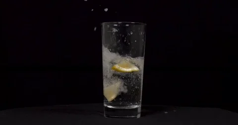 Soda With Lemon In A Glass Video stock 332036366