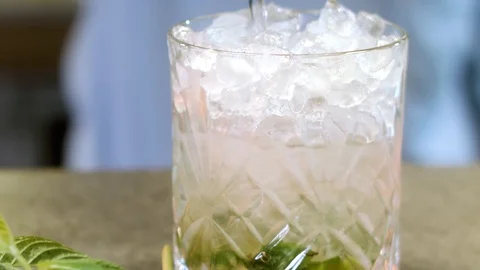 Soda water Stock-Footage 129663300