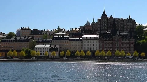 Soder Malarstrand waterfront in the Södermalm District in Stockholm, Sweden. Vídeo Stock 196818515