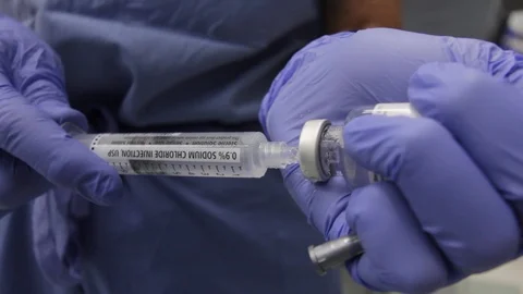 Sodium Chloride injection Stock Footage 86871523